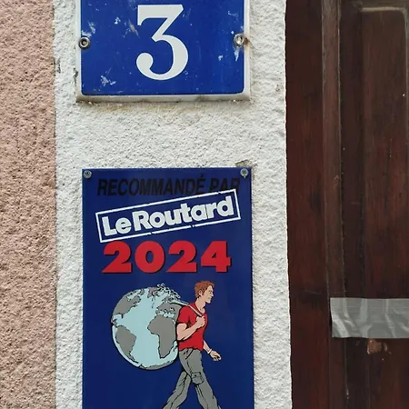 Les Anglaises Bed & Breakfast *
